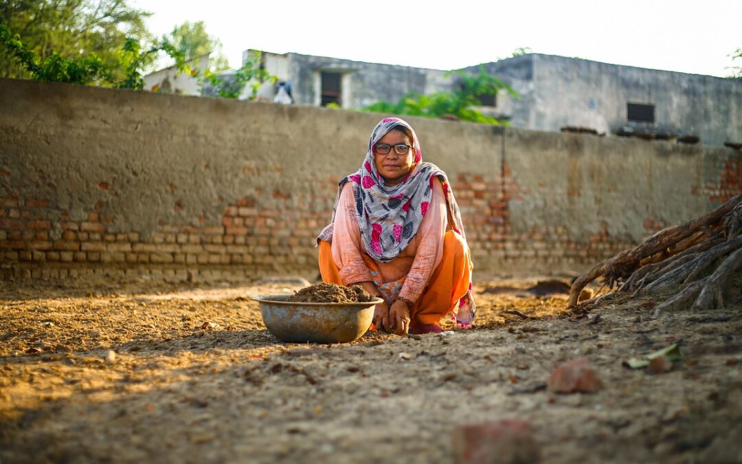 Edukasi PKK sebagai Solusi Mengatasi Masalah Sosial di Desa Ceger